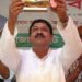 ক্যারিশমেটিক নেতা; সমুদ্র পাড়ের মেয়র মুজিব