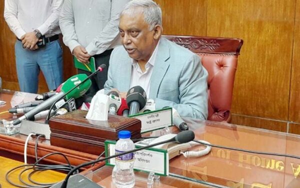 এনআইডির তথ্য ফাঁসের সঙ্গে জড়িত কাউকে ছাড় নয়: স্বরাষ্ট্রমন্ত্রী