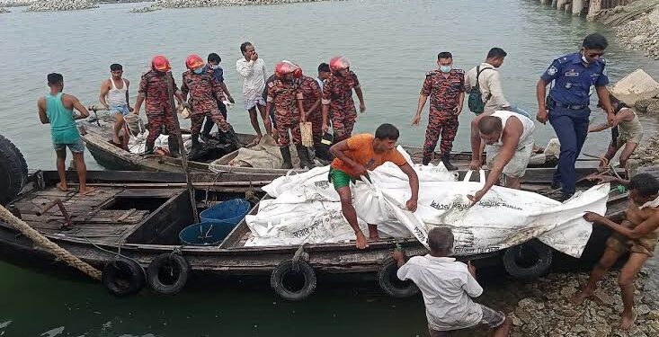 কক্সবাজারে ট্রলার থেকে ১০ লাশ উদ্ধারে ৩ জনের ডিএনএ মিললো 1 কক্সবাজারে ট্রলার থেকে ১০ লাশ উদ্ধারে ৩ জনের ডিএনএ মিললো