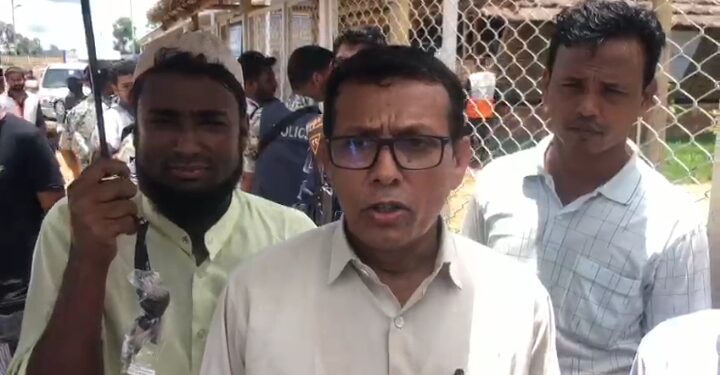 মার্কিনীদের কাছে চিঠি হাতে রোহিঙ্গারা জানালো স্বদেশে ফেরার আকুতি