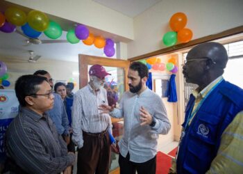 উখিয়ার বালুখালী উপ-স্বাস্থ্যকেন্দ্র সিভিল সার্জনকে হস্তান্তর করেছে আইওএম