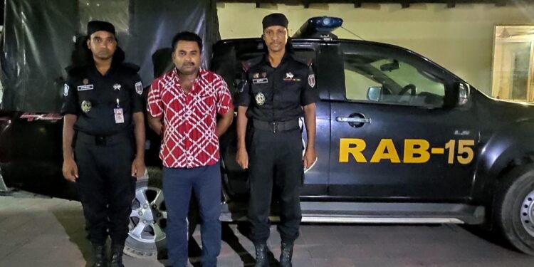 রামুতে কুপিয়ে ভাইয়ের পা বিচ্ছিন্নকারী মোস্তাক আটক