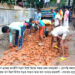 রামুর মনিরঝিলে স্বেচ্ছাশ্রমে সড়ক সংস্কারে গ্রামবাসী 2 রামুর মনিরঝিলে স্বেচ্ছাশ্রমে সড়ক সংস্কারে গ্রামবাসী