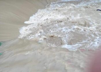চকরিয়ায় আড়াই লাখ মানুষ পানিবন্দী, দুই শিশুসহ ৩ জনের প্রাণহানি