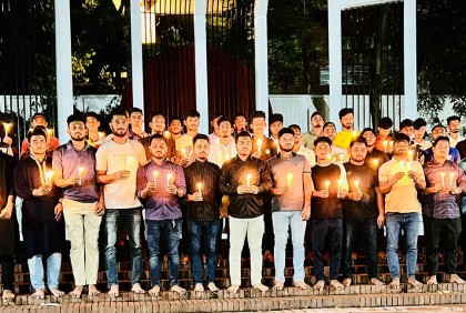 আগস্টের প্রথম প্রহরে কক্সবাজারে ছাত্রলীগের আলোক প্রজ্জ্বলন 1 আগস্টের প্রথম প্রহরে কক্সবাজারে ছাত্রলীগের আলোক প্রজ্জ্বলন