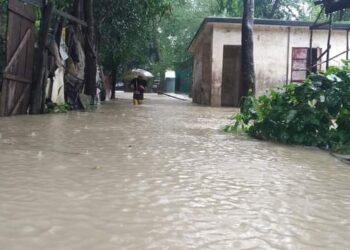 লামা-আলীকদমে অকাল বর্ষণ, পাহাড়ি ঢলে নিম্মাঞ্চল প্লাবিত