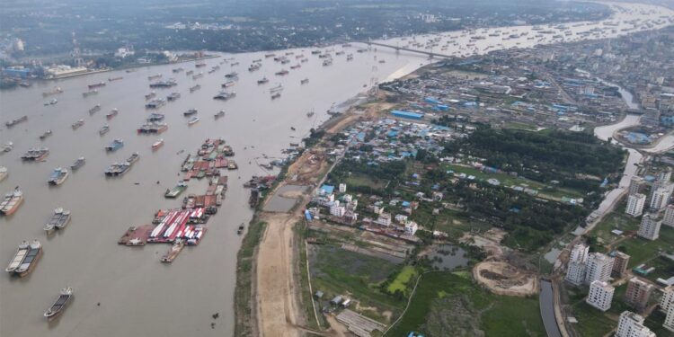 কর্ণফুলীর ভাঙন ঠেকাতে ১৫৪ কোটি টাকার প্রকল্প 1 কর্ণফুলীর ভাঙন ঠেকাতে ১৫৪ কোটি টাকার প্রকল্প