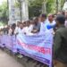 রোহিঙ্গাদের মিয়ানমারে প্রত্যাবাসনের দাবিতে স্থানীয়দের মানববন্ধন 2 রোহিঙ্গাদের মিয়ানমারে প্রত্যাবাসনের দাবিতে স্থানীয়দের মানববন্ধন