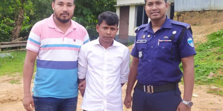 রামুর হেডম্যান আলী আহমদ হত্যা মামলার আসামি সফুর আলম গ্রেফতার