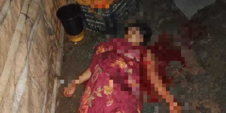 রোহিঙ্গা ক্যাম্পে স্ত্রীকে জবাই করে হত্যা 1 রোহিঙ্গা ক্যাম্পে স্ত্রীকে জবাই করে হত্যা