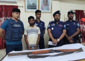 টেকনাফে ইয়াবাসহ মাদক কারবারি আটক