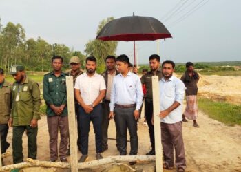 ফাঁসিয়াখালীতে অবৈধ স্থাপনা,পাহাড় কাটা ও বালি পাচারের বিরুদ্ধে একশান