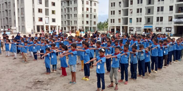 কক্সবাজারে ঝরেপড়া ১২ হাজার ৩’শ শিক্ষার্থী পেল শিক্ষার আলো