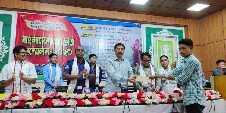 শিক্ষার উন্নয়নে কাজ করছে সরকার–পার্বত্যমন্ত্রী বীর বাহাদুর