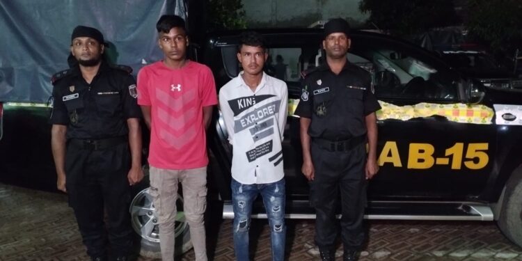 টেকনাফে ৫০ হাজার ইয়াবাসহ আটক -২
