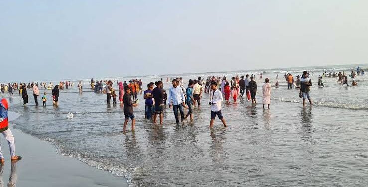 কক্সবাজার সমুদ্রে গোসলে নেমে ২ স্কুল ছাত্রের মৃত্যু 1 কক্সবাজার সমুদ্রে গোসলে নেমে ২ স্কুল ছাত্রের মৃত্যু