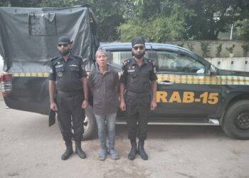 ৩ কেজির বেশি আফিম সহ আটক ১