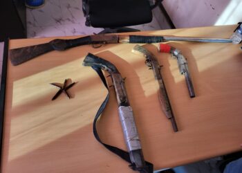 উখিয়ায় অস্ত্র ও গুলিসহ রোহিঙ্গা নারী আটক