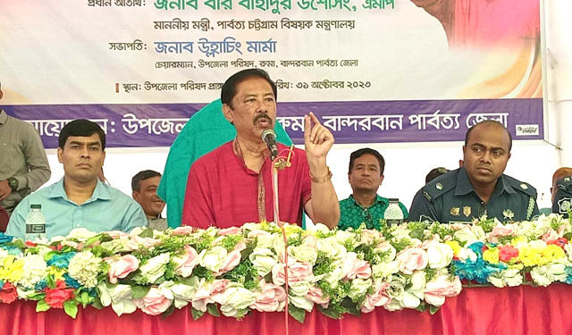 তলাবিহীন ঝুড়ির দেশ আজ উন্নয়নের রোল মডেল- বীর বাহাদুর 1 তলাবিহীন ঝুড়ির দেশ আজ উন্নয়নের রোল মডেল- বীর বাহাদুর