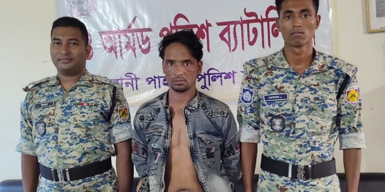রোহিঙ্গা শিবিরে আরসা সন্ত্রাসী আটক 1 রোহিঙ্গা শিবিরে আরসা সন্ত্রাসী আটক