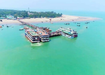 সেন্টমার্টিনে নিমার্ণাধীন ১২ টি প্রতিষ্ঠানের বিরুদ্ধে মামলা