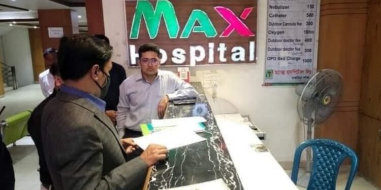চকরিয়ায় লাইসেন্স বিহীন চার বেসরকারি হাসপাতালে অভিযান, লাখ টাকা জরিমানা