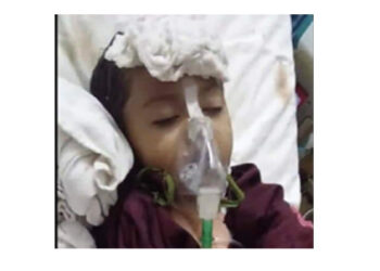 মানবিক মানুষের একটু সহযোগিতা পেলে পৃথিবীতে বেঁচে থাকতে পারেন ছোট শাওন