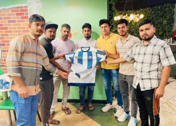 আরব আমিরাতে মহেশখালীর রেমিট্যান্স যোদ্ধারা ভালো কিছু করার স্বপ্ন নিয়ে এগিয়ে যাচ্ছে