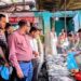 বড় মহেশখালী নতুন বাজারে  অধিক মূল্যে পণ্য বিক্রি করায় গুনতে হলো জরিমানা 