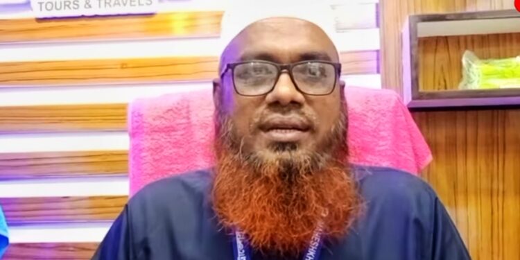 ১ কেজি ২২০গ্রাম স্বর্ণ সহ আটক রফিকুল ইসলাম বকুল