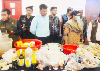 পর্যটন জোনে পৃথক অভিযানে ৩ প্রতিষ্ঠানকে সাড়ে ৬ লাখ টাকা জরিমানা