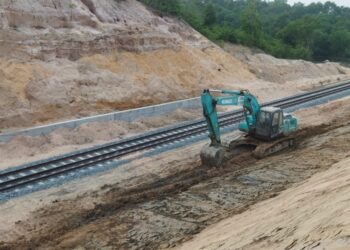 হারবাং গয়ালমারাশ অভয়ারণ্য বনাঞ্চলের পাহাড় কেটে মাটি লুট