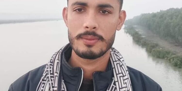 দুই বখাটে সন্ত্রাসী গ্রুপের বিরোধ:  চকরিয়ায় মোটর সাইকেল থামিয়ে যুবককে হাত-পা বিচ্ছিন্ন করে হত্যা