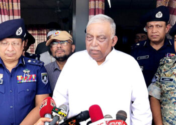 রোহিঙ্গারা যত দ্রুত ফেরত যায়, তা আমাদের জন্য মঙ্গল: স্বরাষ্ট্রমন্ত্রী