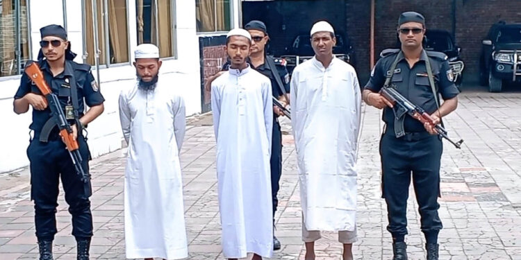 জঙ্গি সংগঠন আনসার আল ইসলামের তিন সক্রিয় সদস্য গ্রেফতার 1 জঙ্গি সংগঠন আনসার আল ইসলামের তিন সক্রিয় সদস্য গ্রেফতার