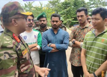 ফিরছেন ঈদগাঁও থানার পুলিশ
