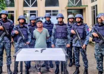 মহেশখালীতে দেশীয় তৈরি অস্ত্র-গুলিসহ  যুবককে আটক