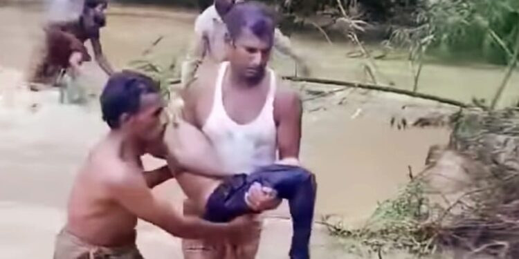পেকুয়ায় পানির স্রোতে ভেসে আসা শিশুর মরদেহ উদ্ধার