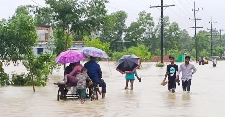 বিপদসীমা অতিক্রম করছে কক্সবাজারের নদ-নদীর পানি,খাবার ও বিশুদ্ধ পানির সংকট