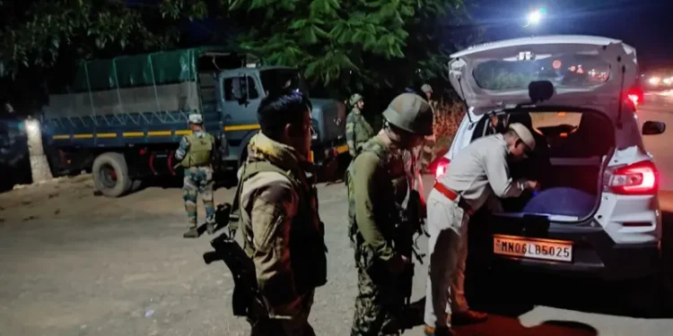 সহিংস সংঘর্ষে উত্তপ্ত মণিপুর