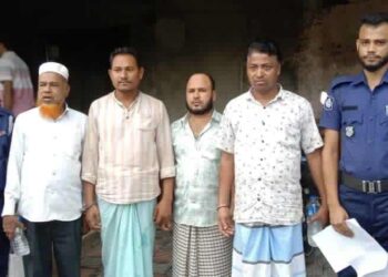 ঈদগাঁও থানায় হামলা ও অগ্নিসংযোগঃ৪ জন আটক