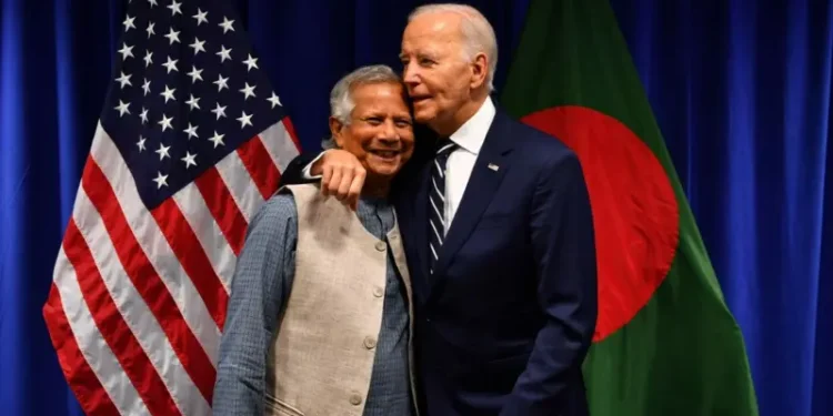 ট্রাম্প-হ্যারিস: কার জয়ে বাংলাদেশের কী হবে?