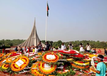 শ্রদ্ধা ও ভালোবাসায় মহান স্বাধীনতা দিবসে জাতির শ্রেষ্ট সন্তানদের স্মরণ