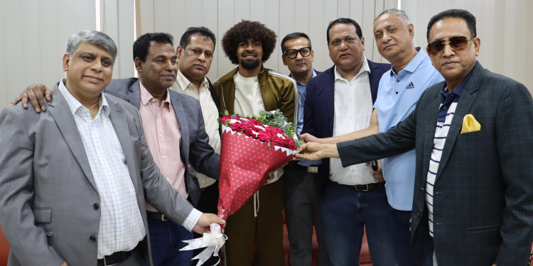 ভারতকে হারানোর আশাবাদ হামজা চৌধুরীর