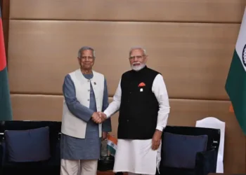 ভারত-বাংলাদেশ সম্পর্ক এগিয়ে নিতে ড. ইউনূস একসঙ্গে কাজ করার কথা বললেন