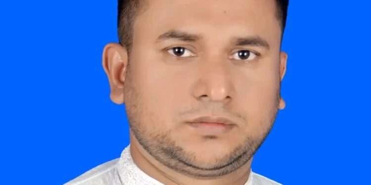 কক্সবাজারে আটক হলেন ইসলামাবাদের সাবেক চেয়ারম্যান